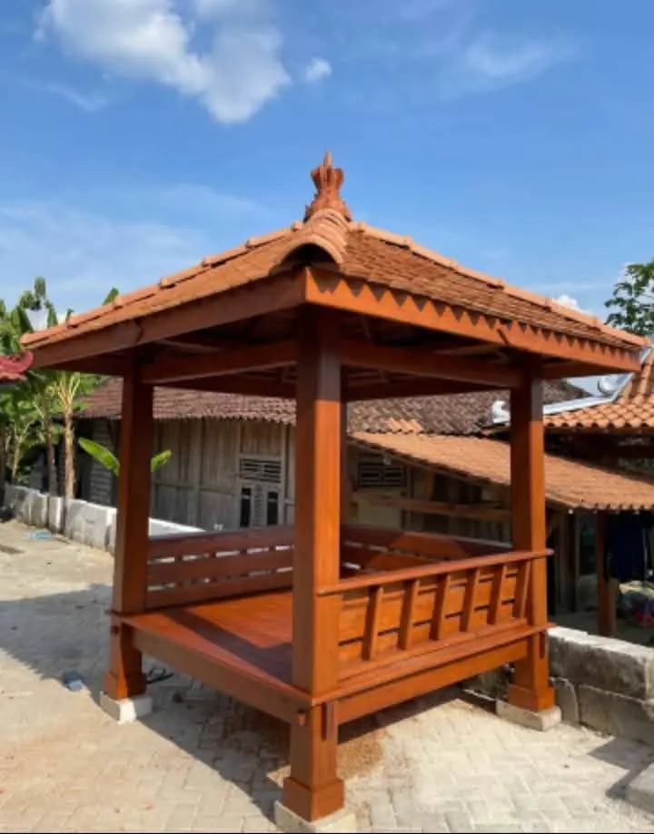 Gazebo Jati Minimalis