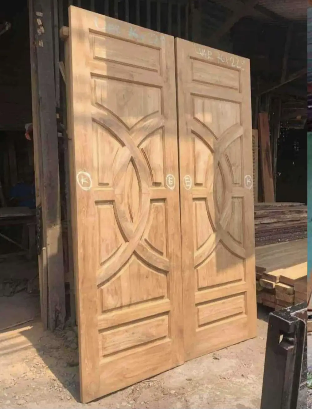 Kusen & Pintu Jati Kupu Tarung Jepara – Pintu Utama Kayu Jati Solid 2 Daun Minimalis Mewah – Kusen Jati Siap Pasang