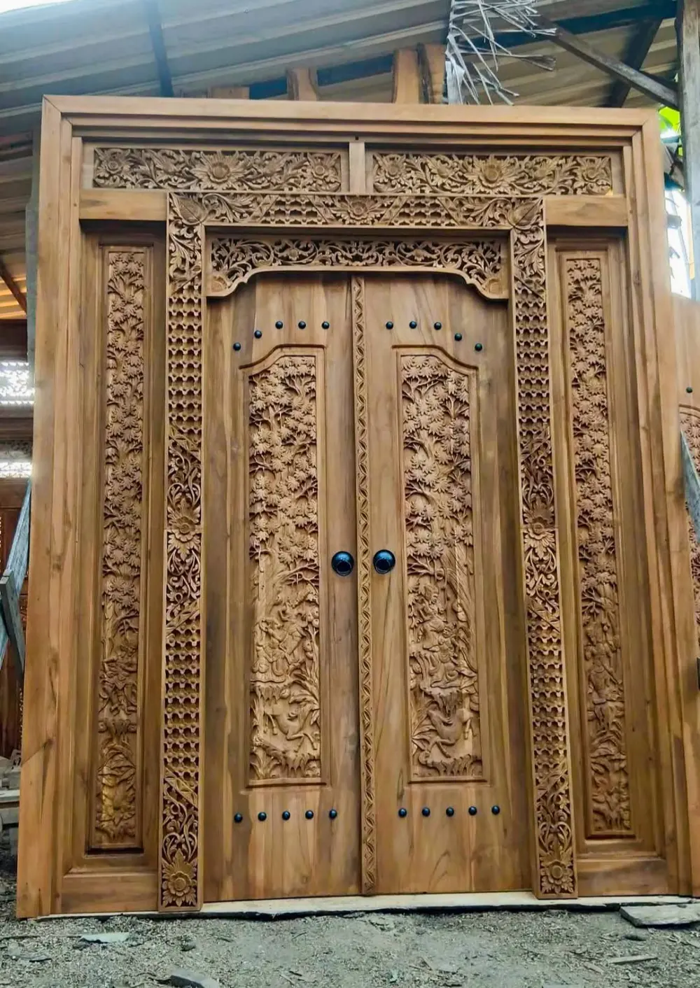 GEBYOK PINTU UKIR MOTIF BALI – KAYU JATI ASLI | KESAN MEWAH & ETNIK ELEGAN