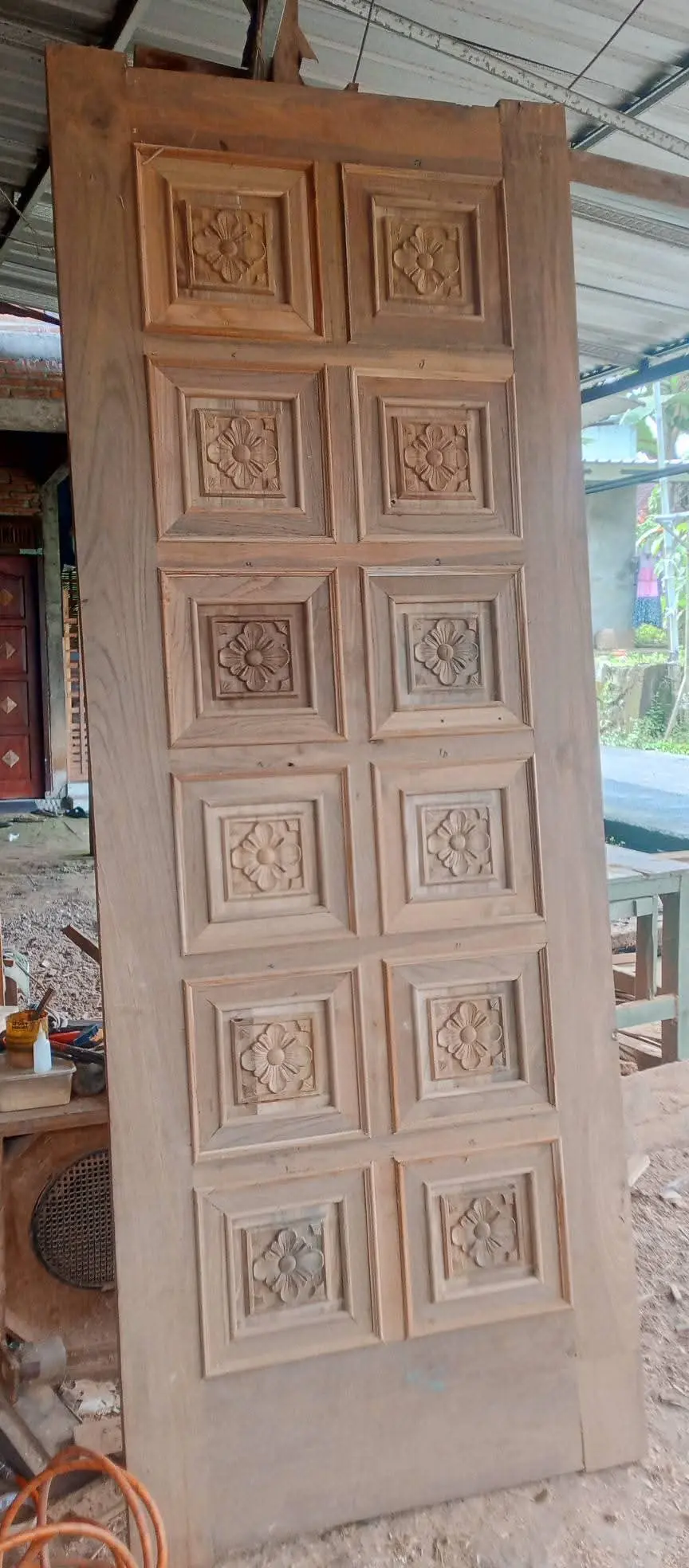 Pintu Jati Semi Ukiran