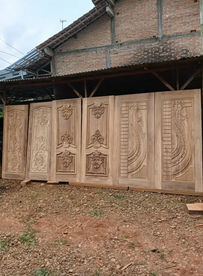 PINTU & KUSEN JATI MINIMALIS UKIR – ELEGAN & BERKELAS