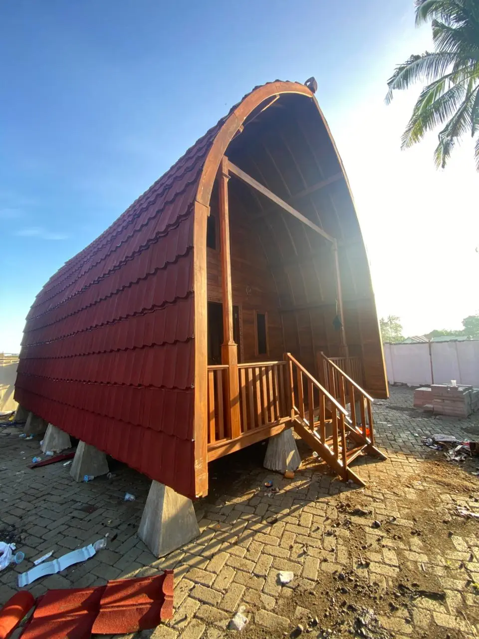 Rumah Bungalow Kayu Jati 5 x 7 Meter – Elegan, Kokoh & Bernilai Tinggi